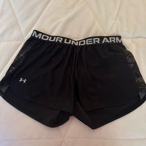 Under Armour Black Shorts